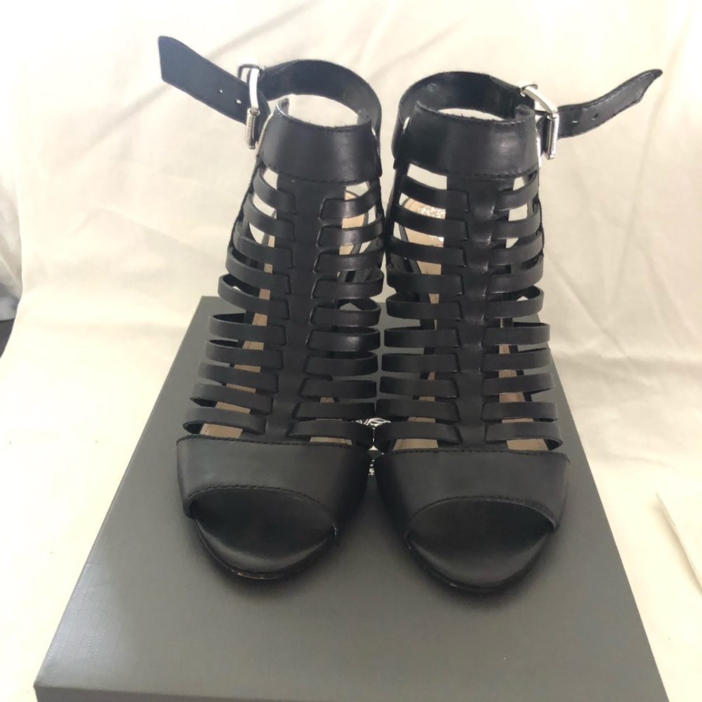 Vince Camuto pumps